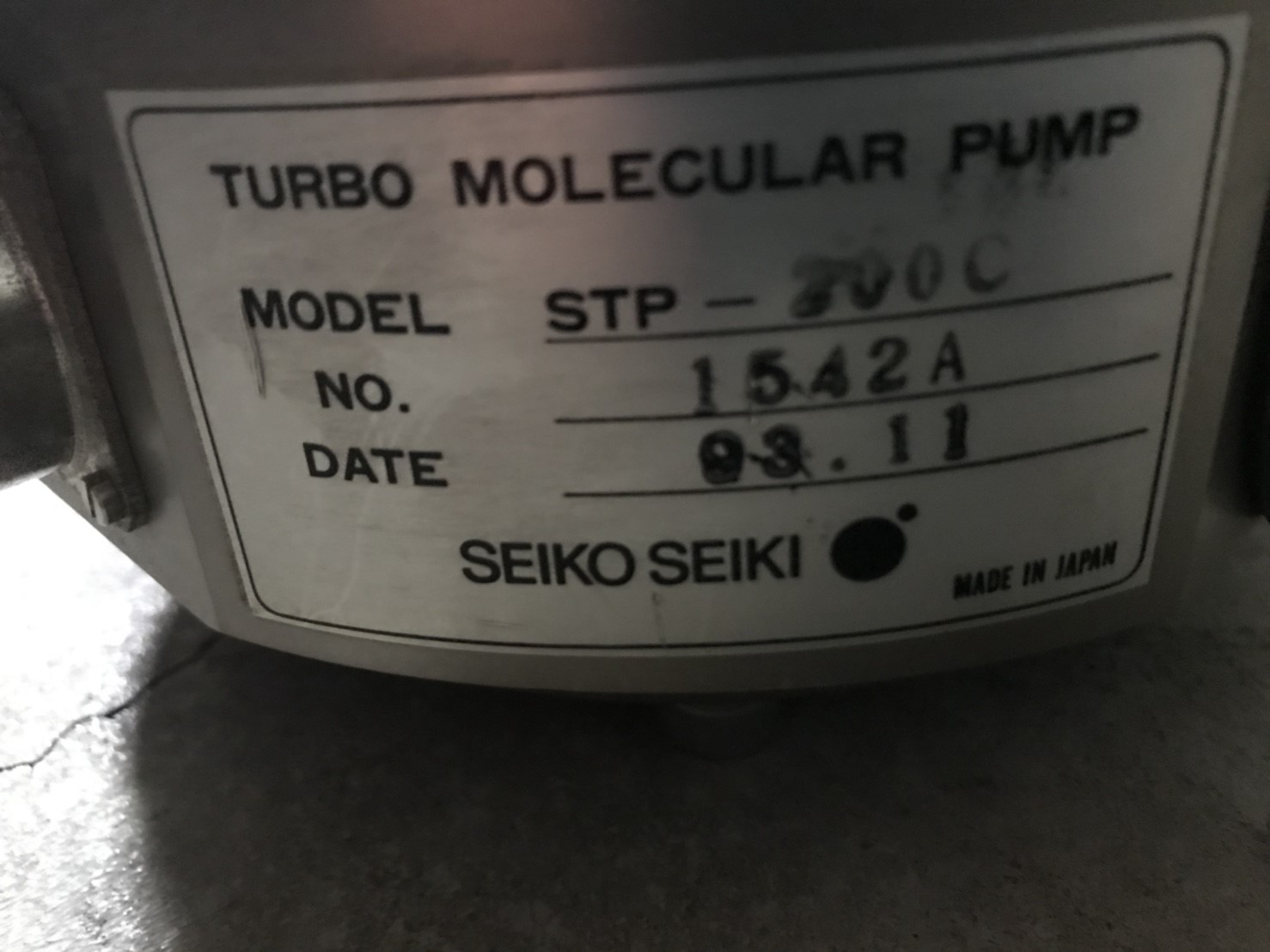 EDWARDS STP-300C Turbo Pump image