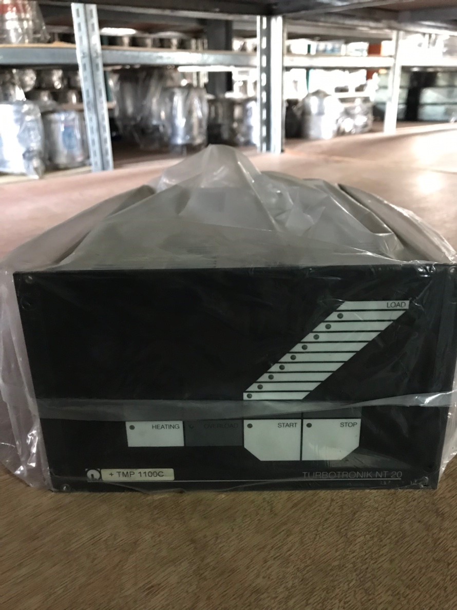 Leybold TMP 1100C turbo pump controller image