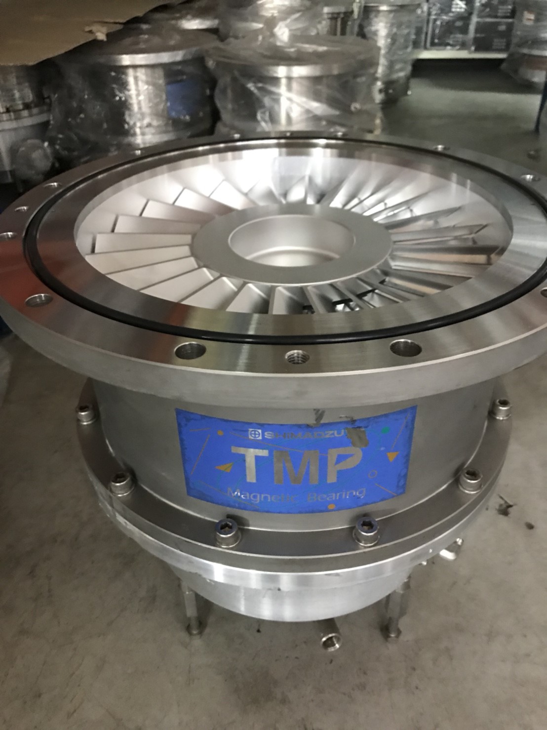 SHIMADZU TMP-3003LM turbo pump image