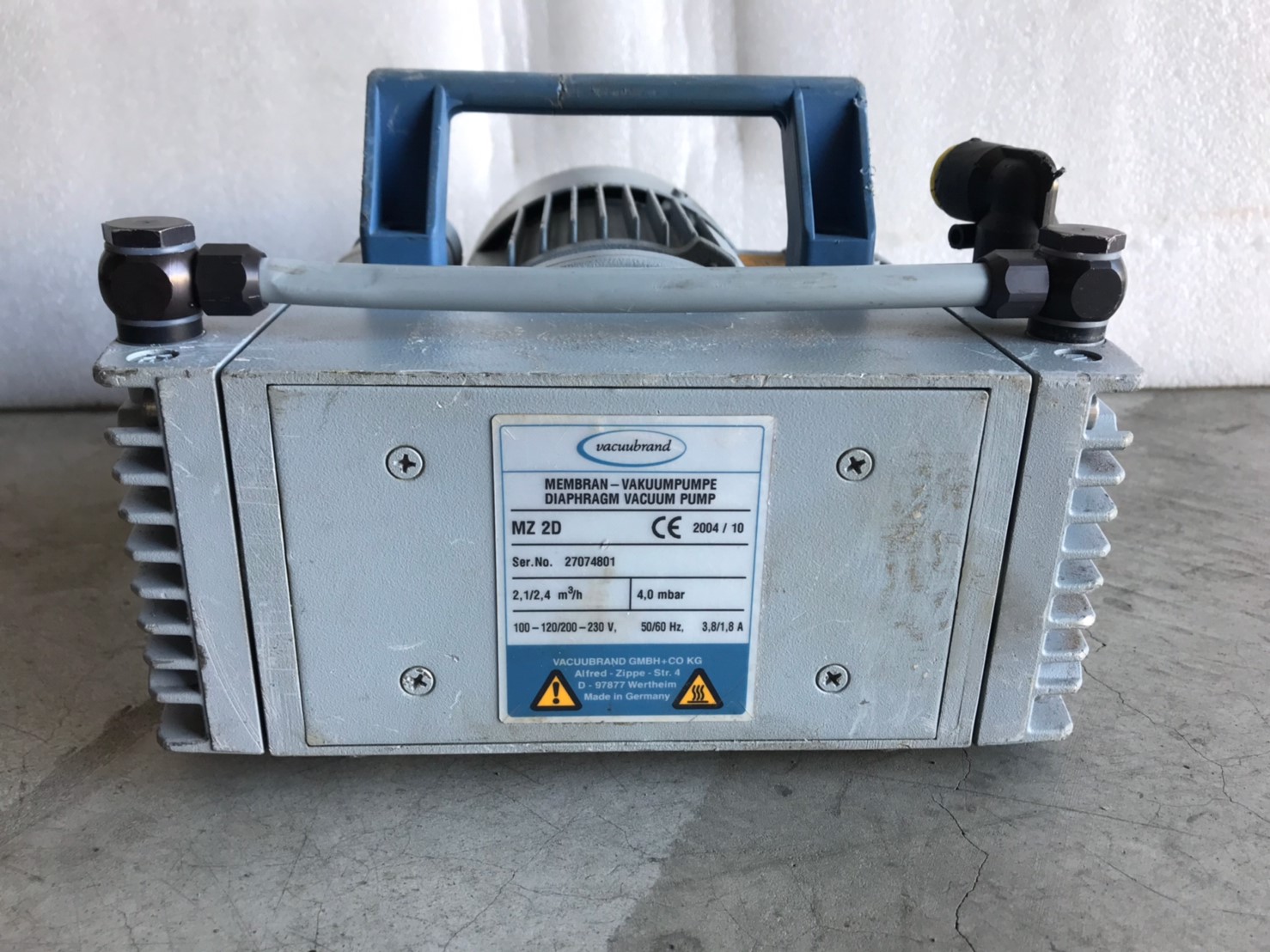 Vacuubrand MZ 2D Diaphragm Vacuum Pump image