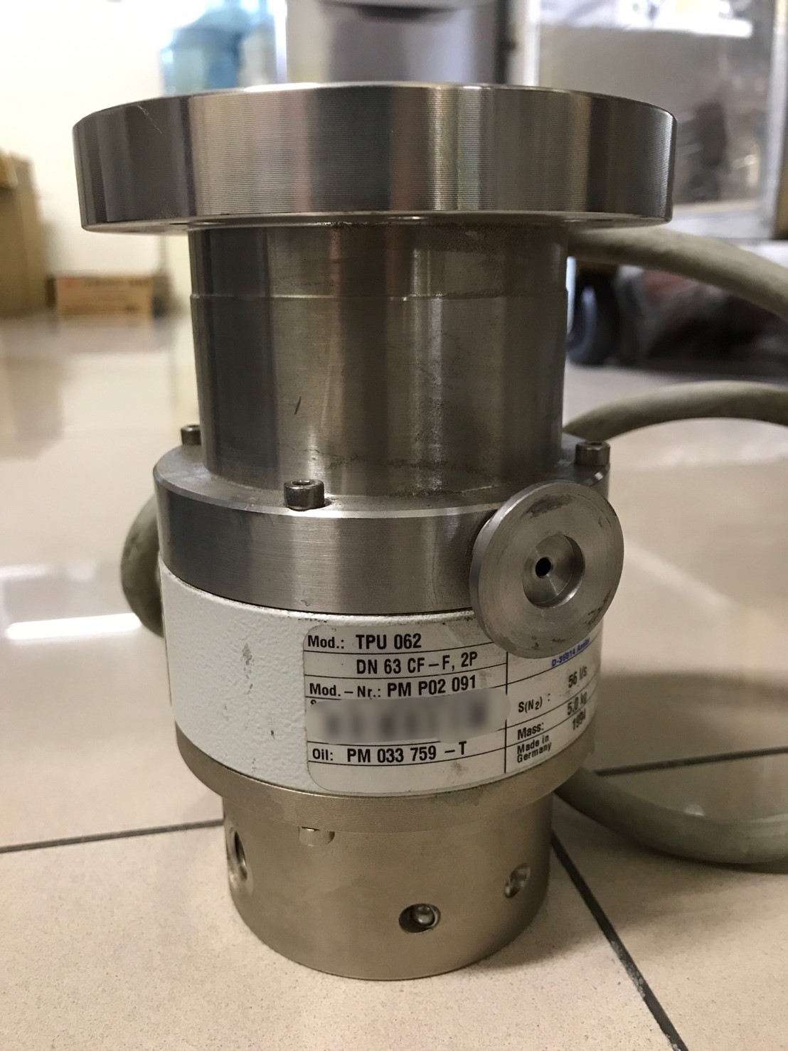 PFEIFFER VACUUM TPU 062 turbo pump image