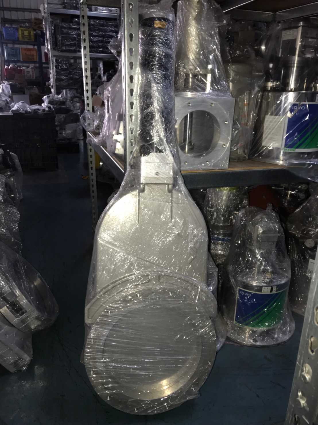VAT 12150-PA24-0001 / 0077 Gate Valve image
