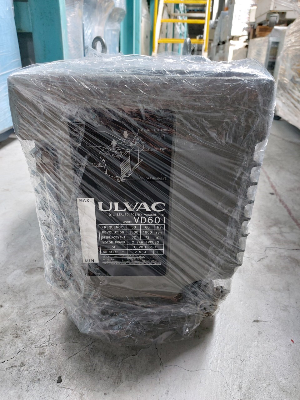 ULVAC VD601 Rotary Pump image