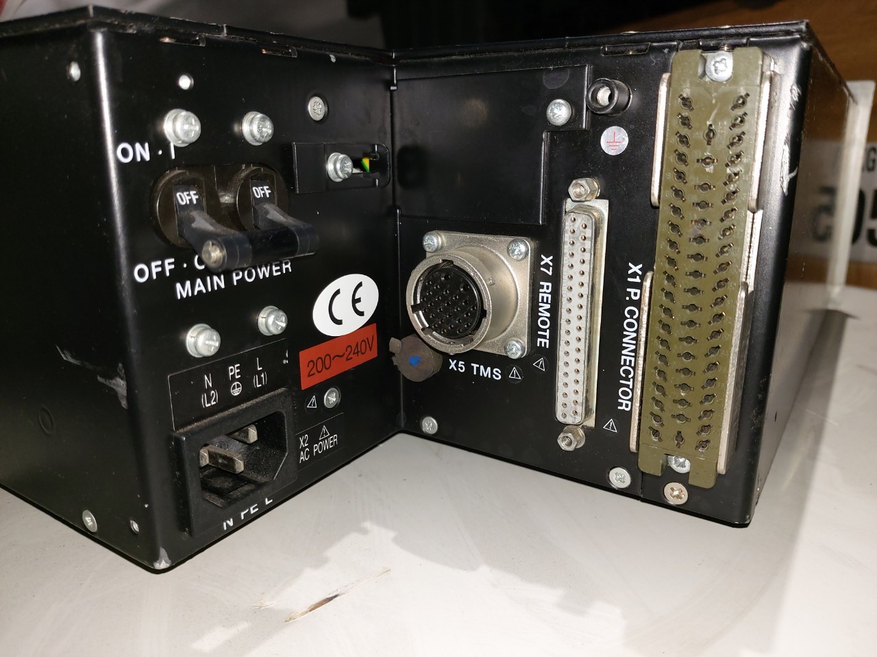 EDWARDS STP-A1603C turbo pump controllers image