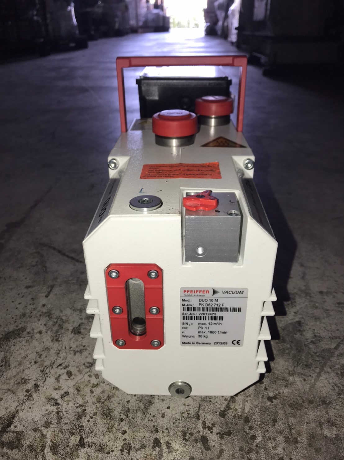PEEIFFER VACUUM DUO 10 M Rotary Pump image
