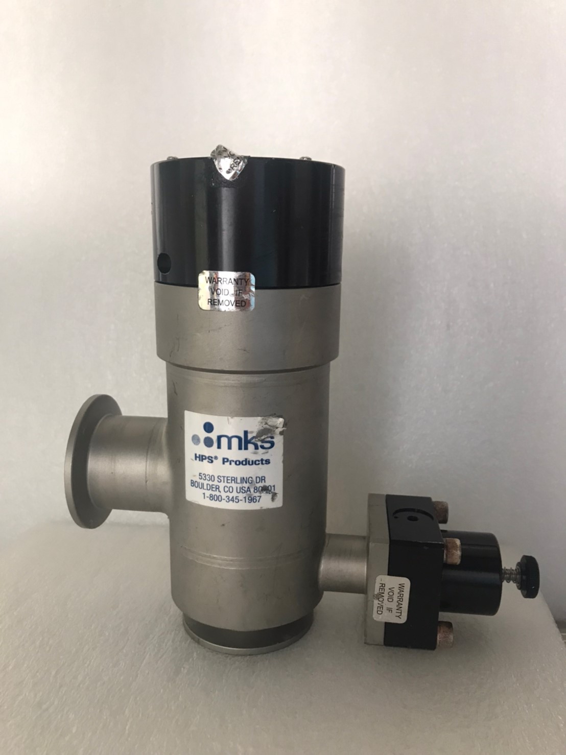 MKS HPS L2-40-AK-225-VNVNH High Vacuum Pneumatic Bellows Isolation Angle Valve image