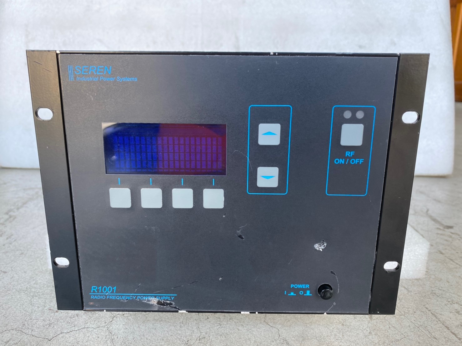 SEREN R1001 9600620000 1000W 13.56 MHZ RF POWER SUPPLY image