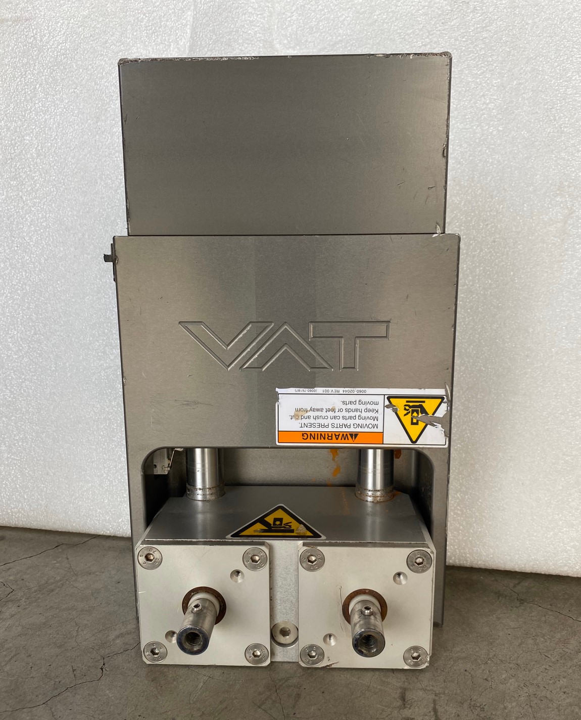 VAT 0750X-UA24-AIP2 Slit Valve image