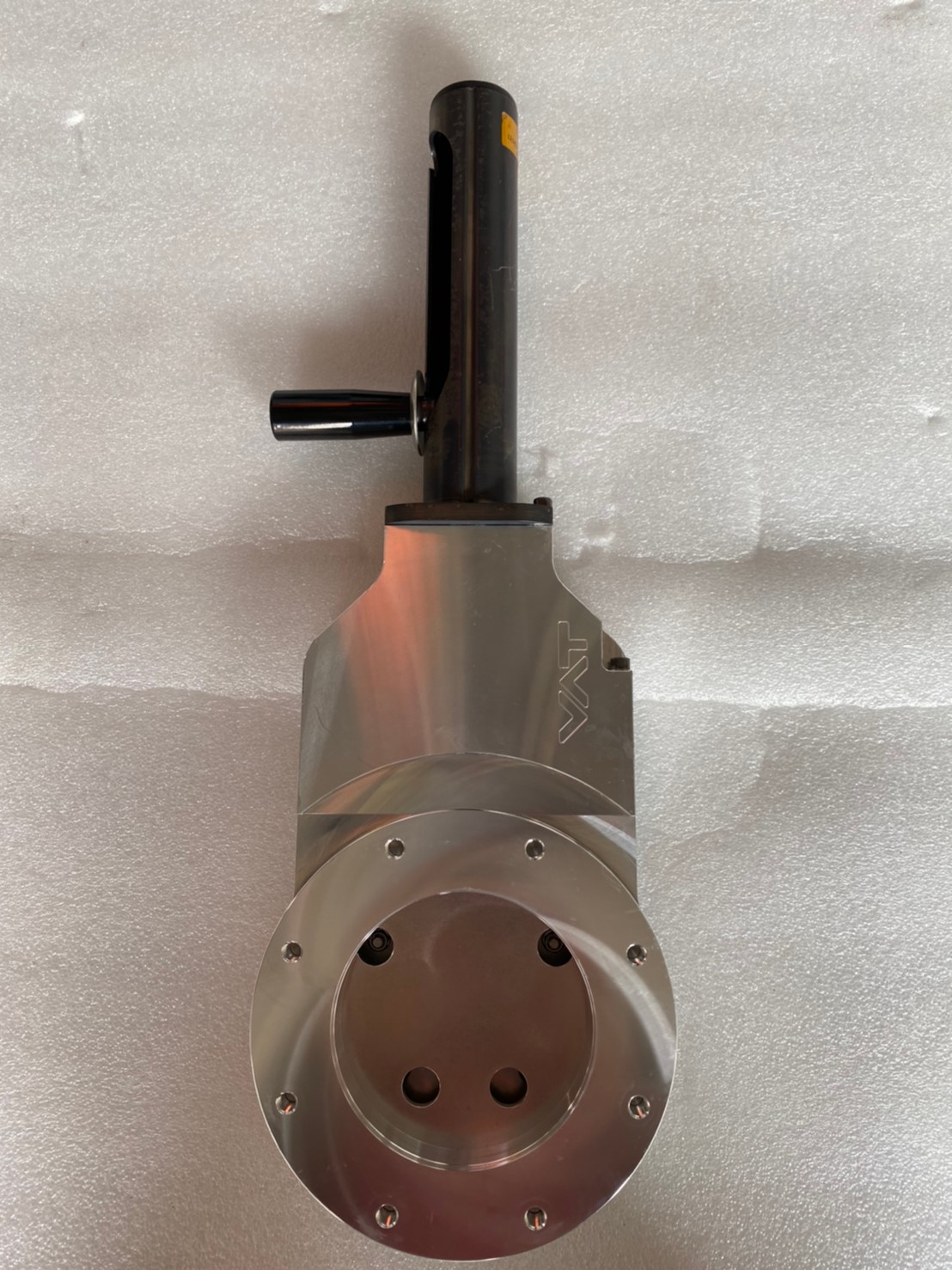 VAT 12140-PA03-0001 Gate Valve image