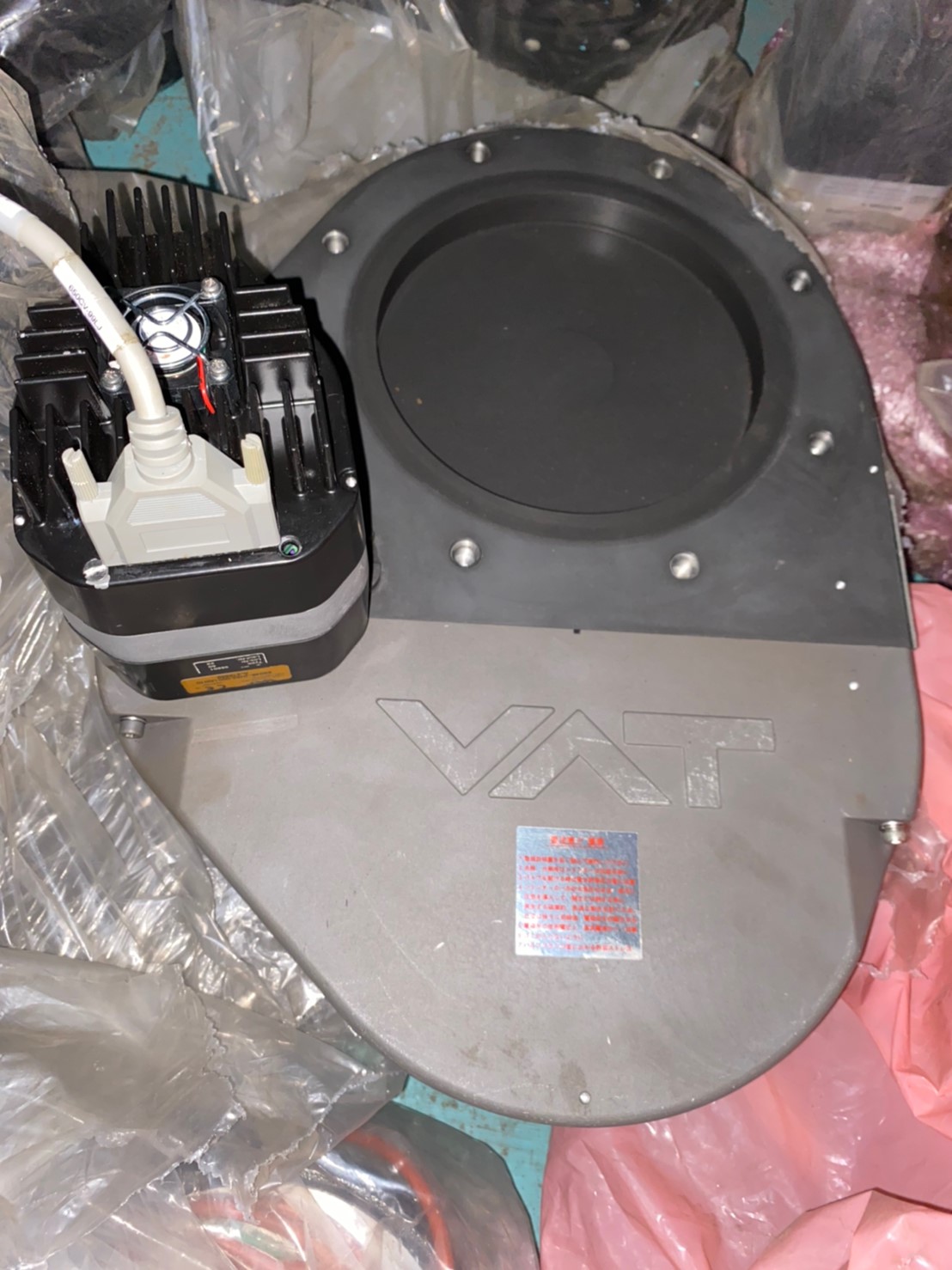 VAT 65046-JH52-0001 Pendulum Valve image