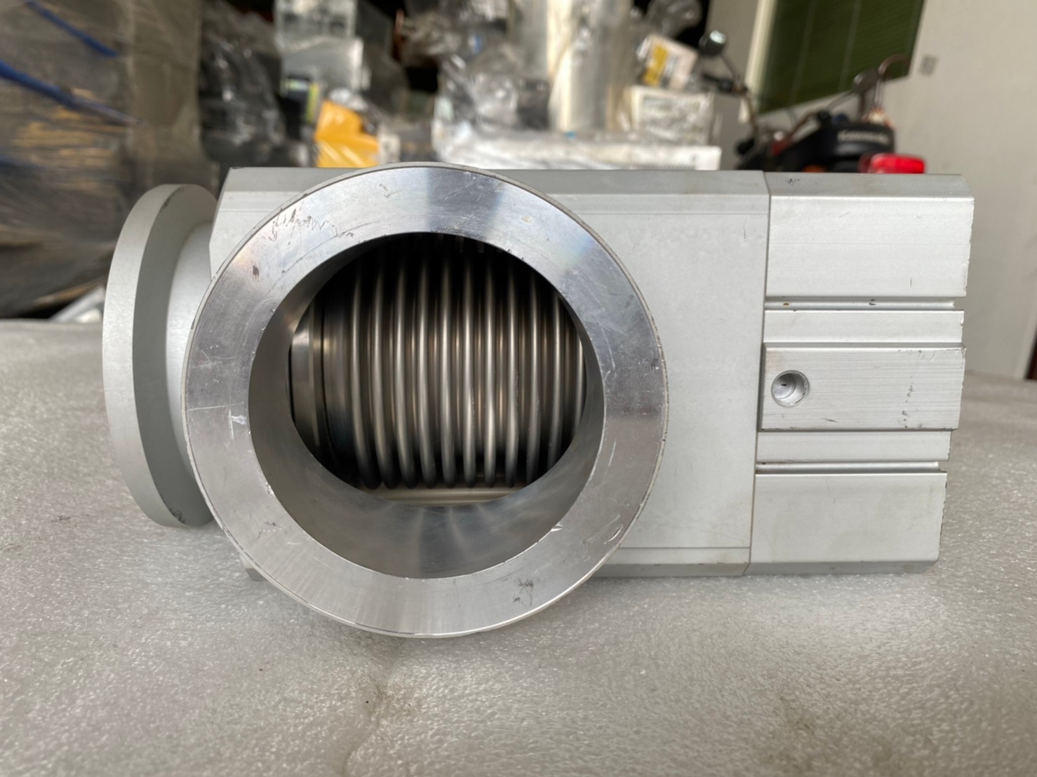 SMC XLA-80-M9NA High Vacuum Valve image
