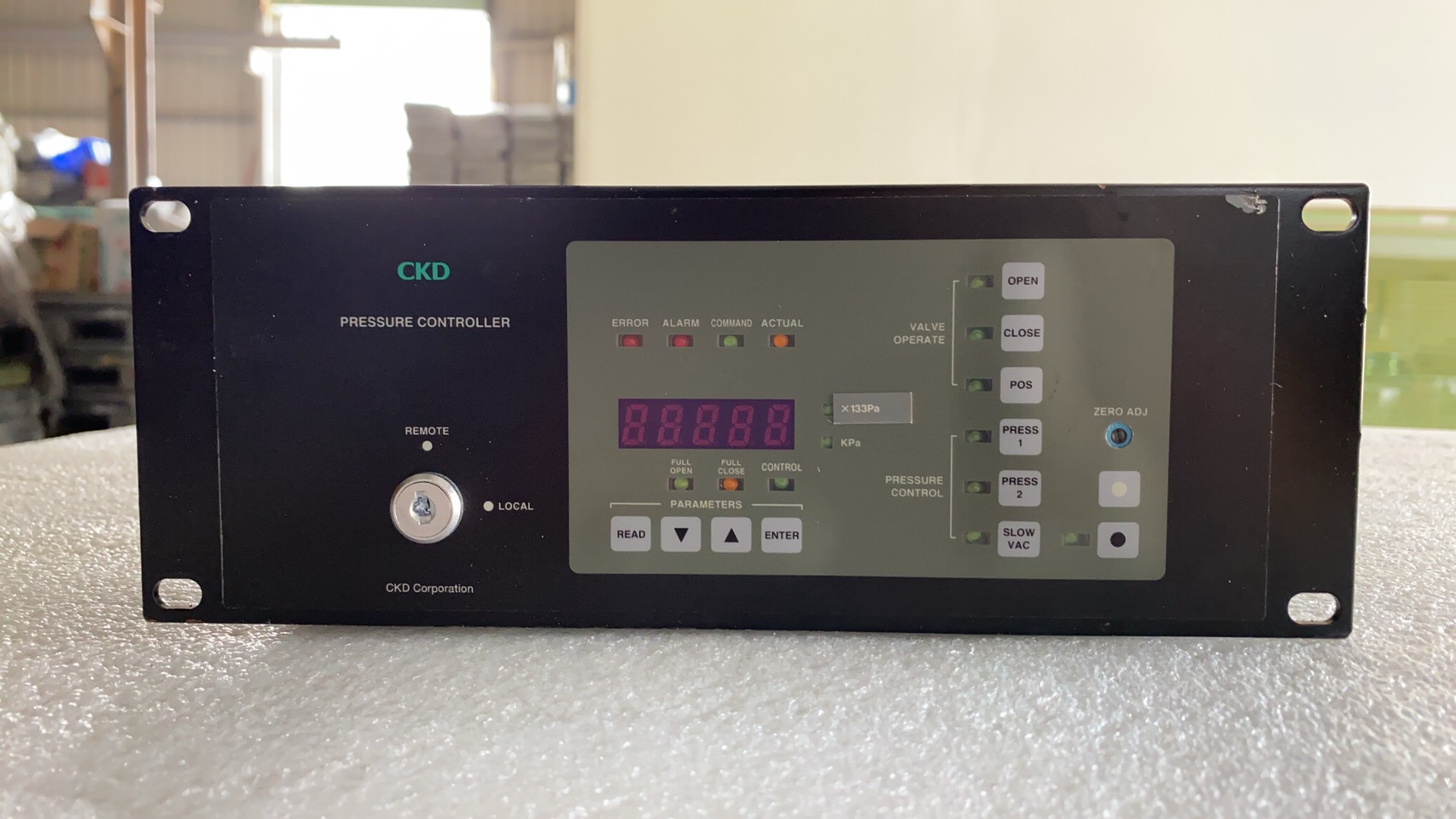 CKD ISO Angle Valve Controller VEC-V8-X0109 image