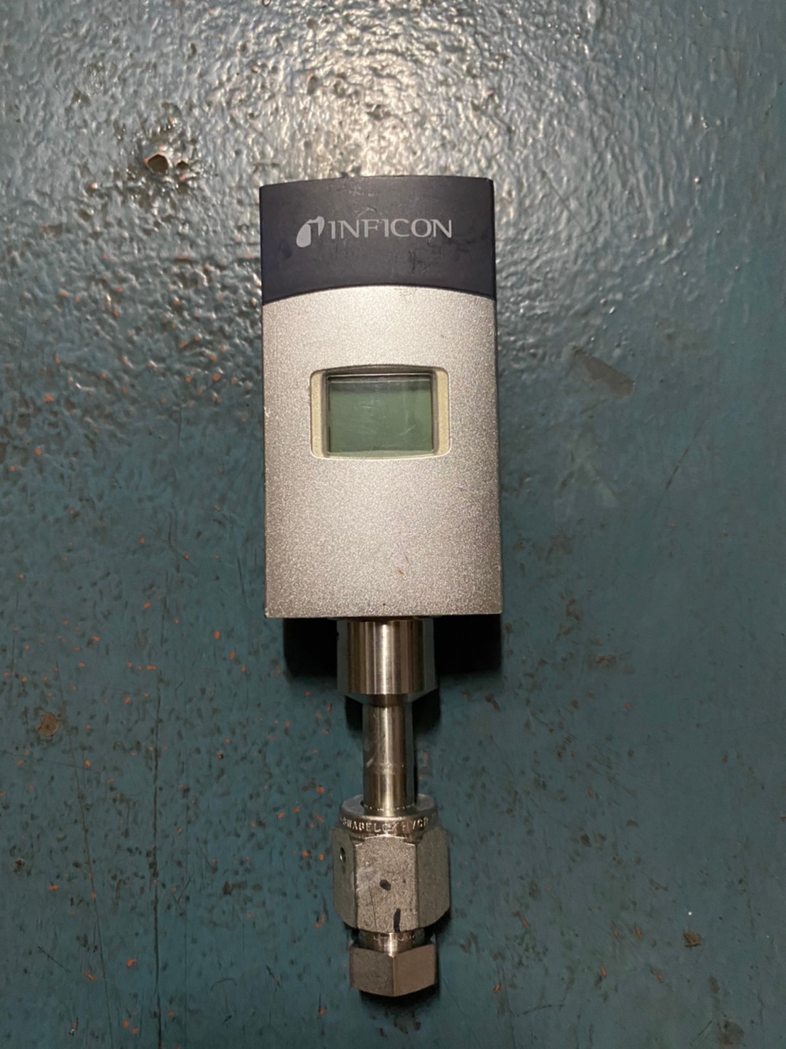 INFICON AG LI-9496 Balzers PCG550 3PC1-02D-1100 Vacuum Gauge image