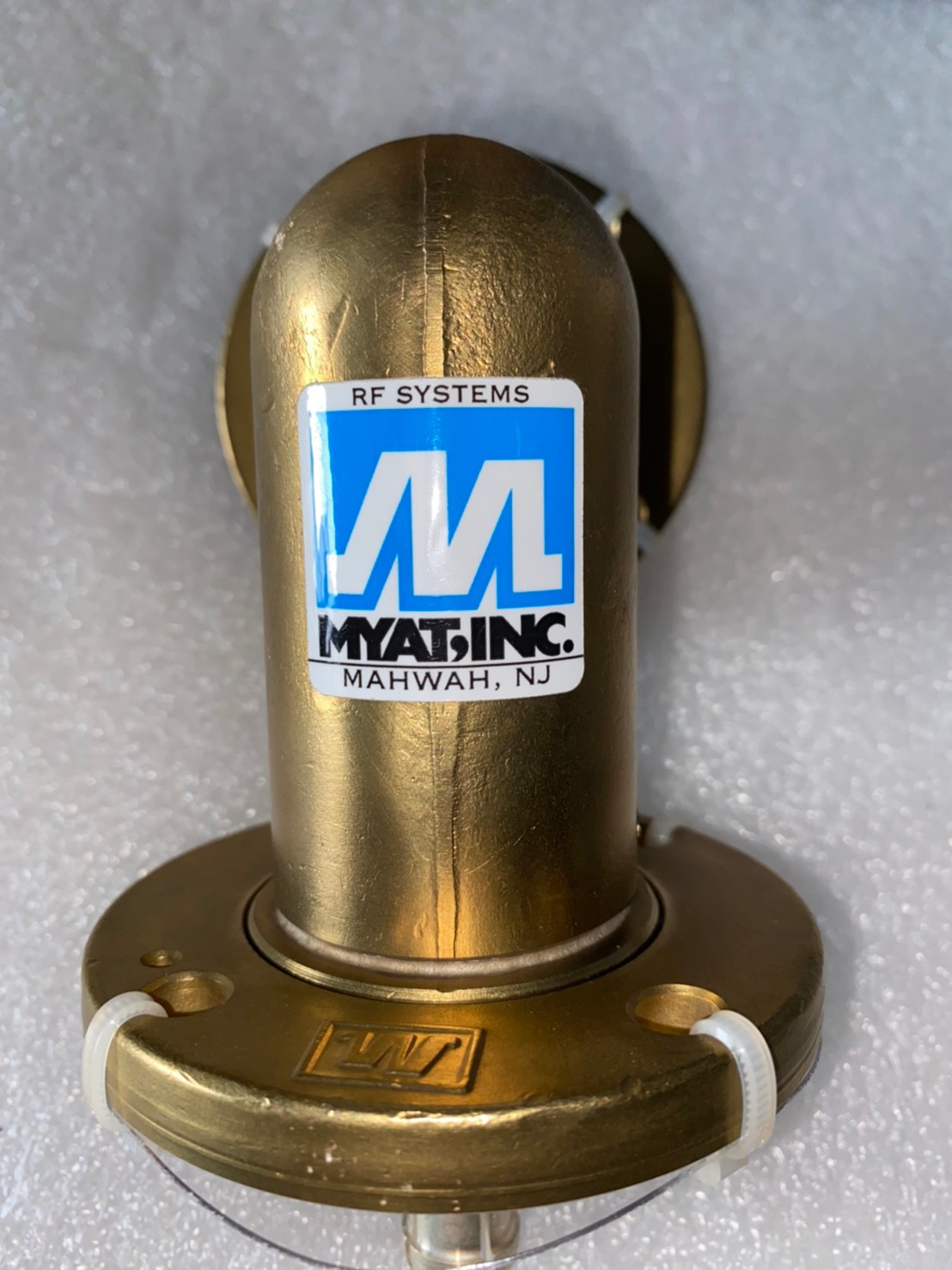 Myat Inc - 1 5/8 " 50 Ohm - 90° Arch - Eia Cable Transmission Line image