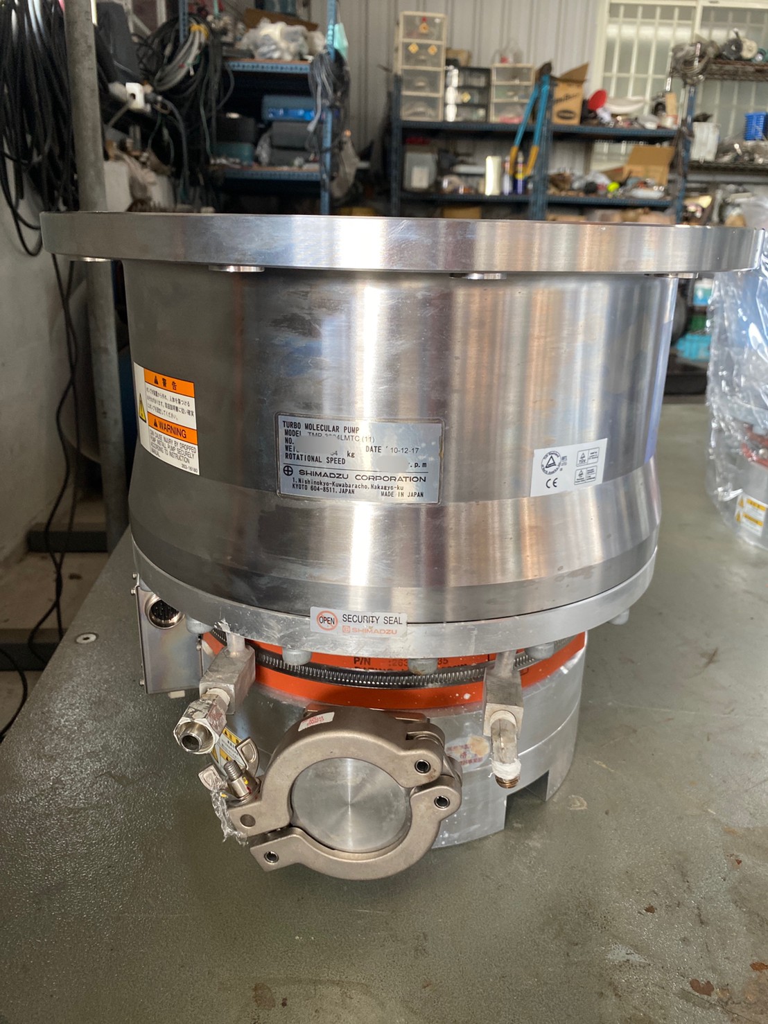 SHIMADZU TMP-3304LMTC Turbo Pump image